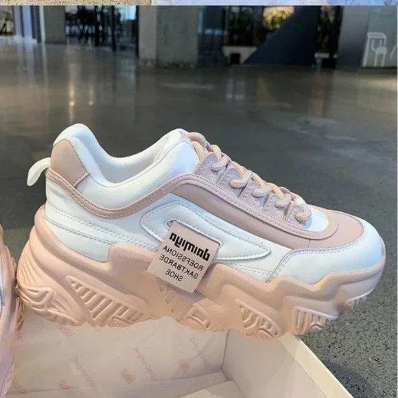 New women's sneakers round toe low front lace-up platform shoes - Picture 2 of 6